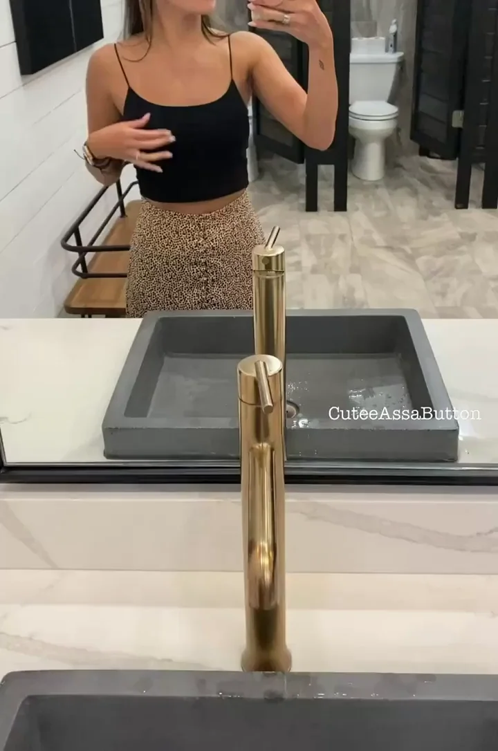 Ignore the toilet