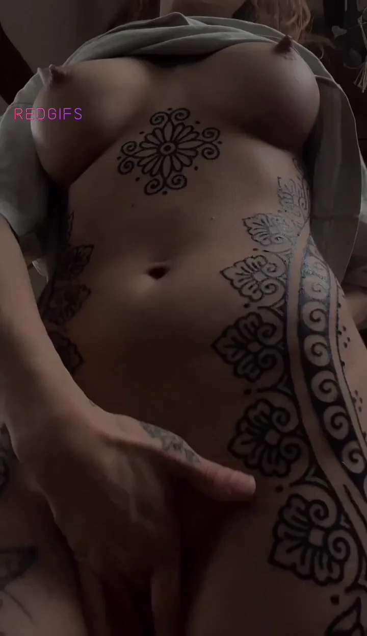 Inked Slut's Dripping Pussy Feast: Tastes Like Heaven