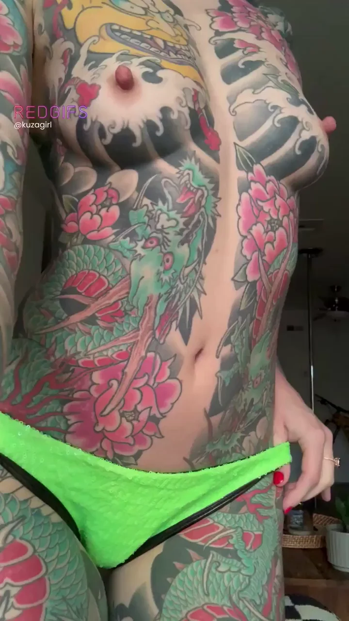Heard alt men love landing strips