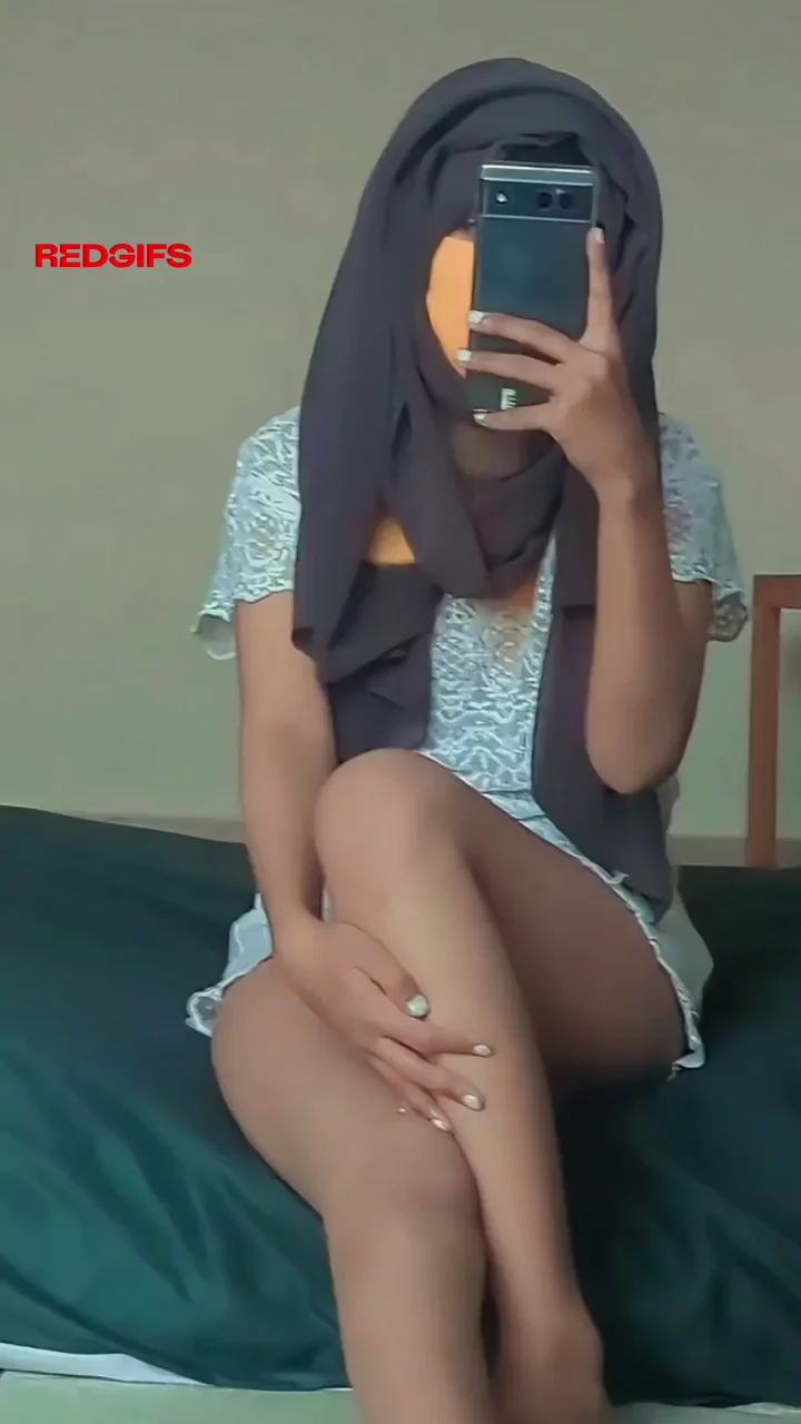 If you want me as your fuckdoll then you better be my dads age