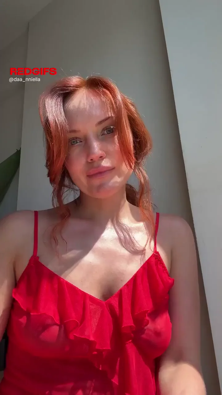 Natural redhead milf in red dress and pink pssy