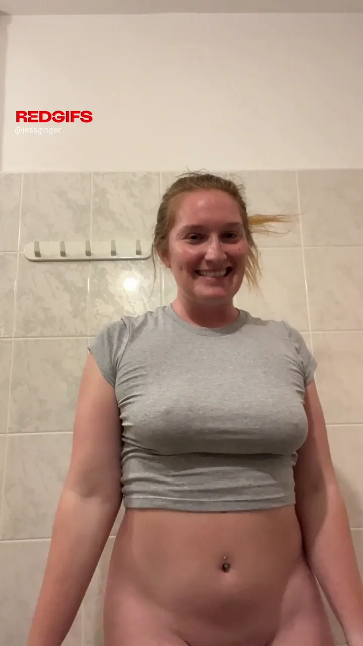 Shower together with redhead