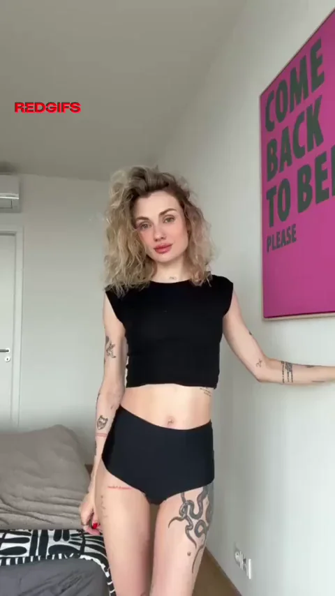 Do you like tattooed girls?