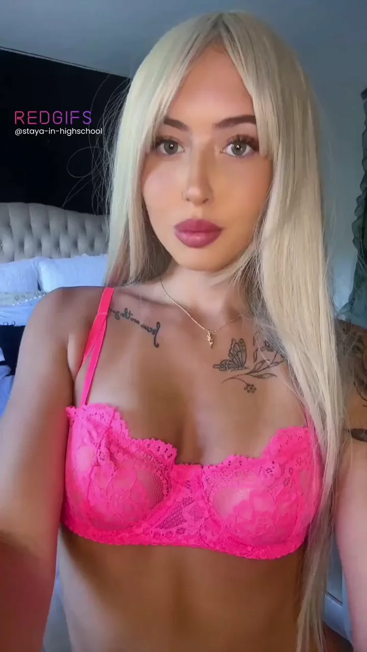 Mastering My Slutty Skills in Pink Lingerie 😈🍑