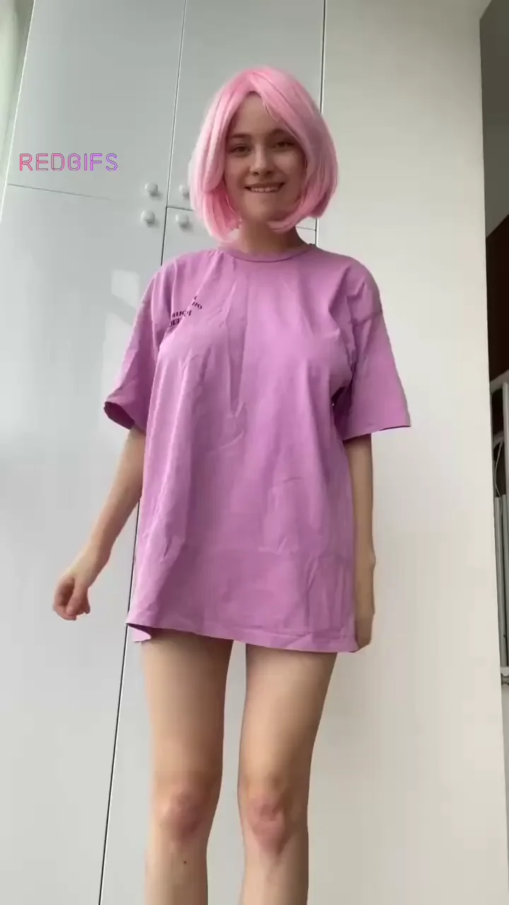 😈