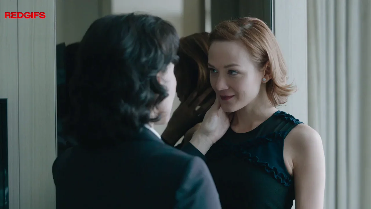 Louisa Krause &amp; Anna Friel - The Girlfriend Experience (S2E03) (2017)