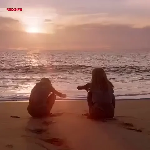 Dona Speir &amp; Hope Marie Carlton - Savage Beach (1989)