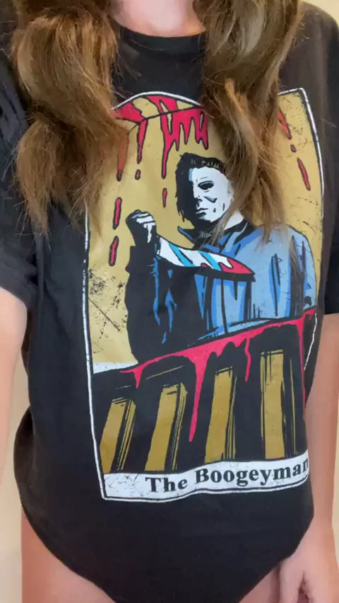 Big shirts are perfect for hiding my juicy boobies