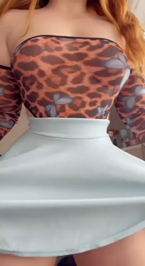 I’m sort of a expert at revealing my natural tits and pretty little innie