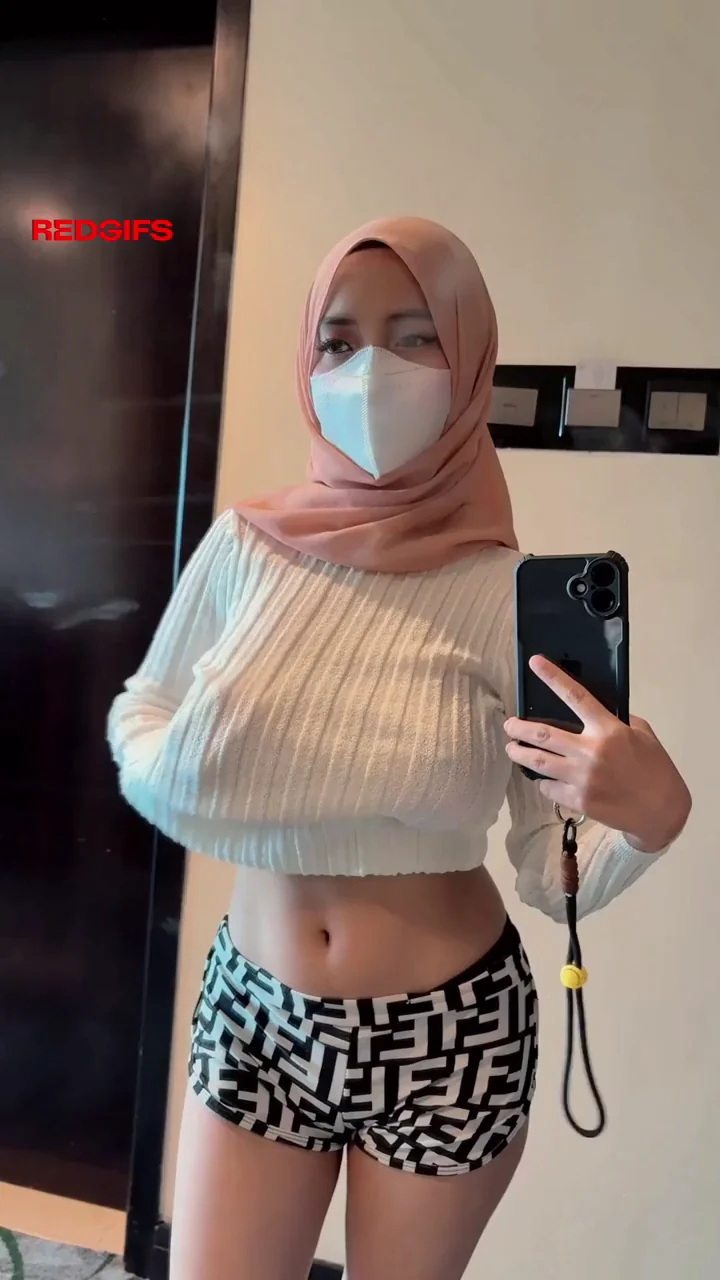 Reveal these tits then squeeze