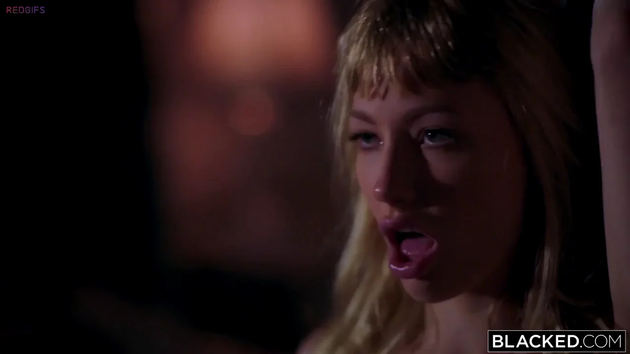 Ivy Wolfe's First BBC Creampie Slam 😈🍆💦