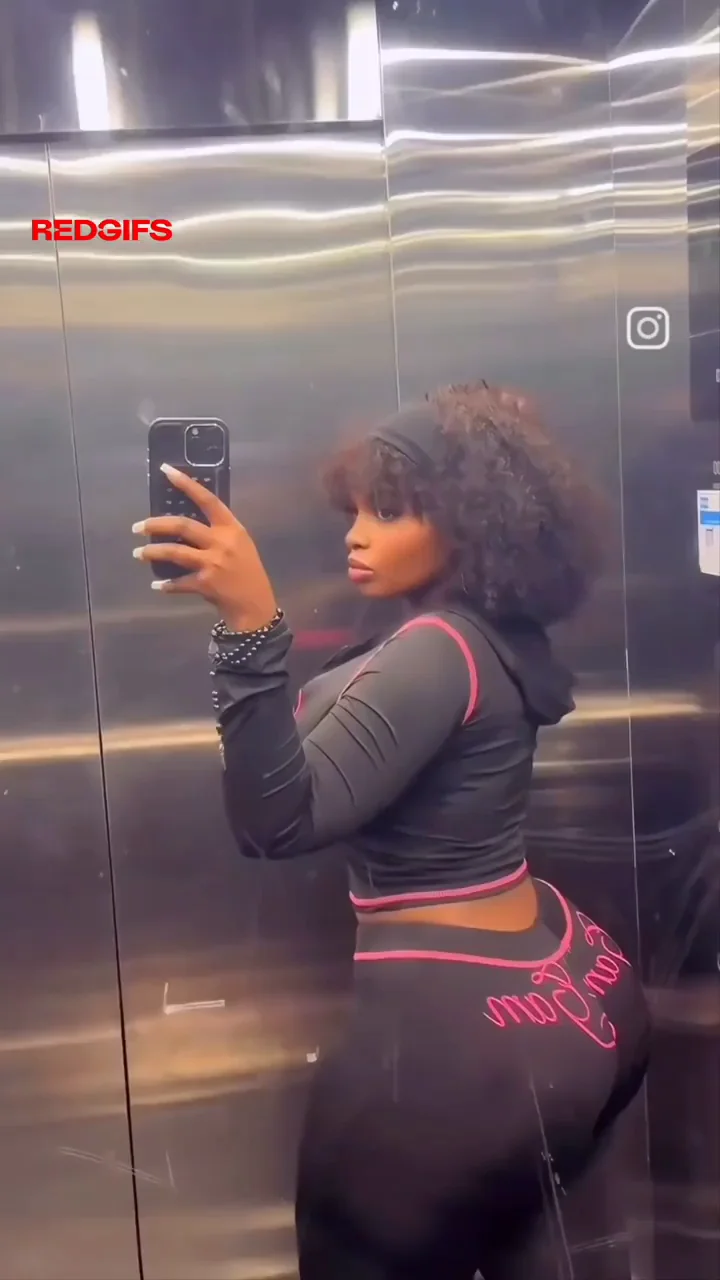 🇺🇬 Ugandan TikTok Thot's Massive Booty Tease 🔥🍑