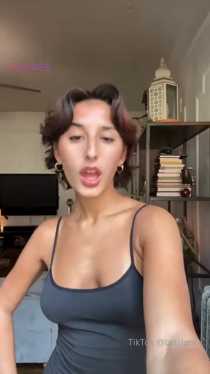 Slim TikTok Thot with Massive Bouncing Tits 💦🍈🍈