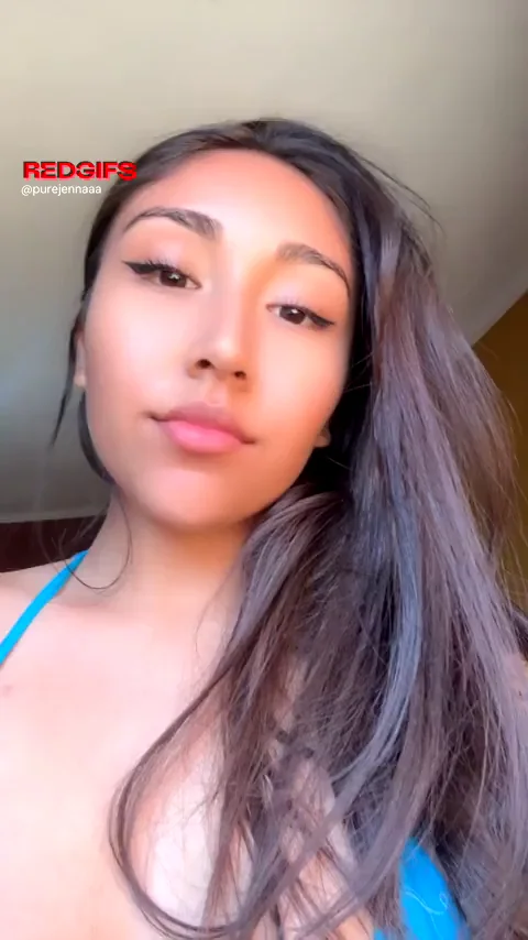 Watch me twerk this ass like a slut. (F)