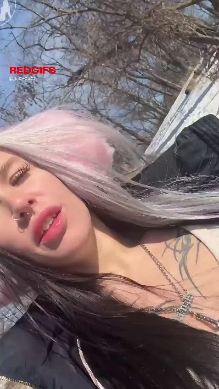 Alt Babe Flashes Massive Tits on Snowy Park Walk