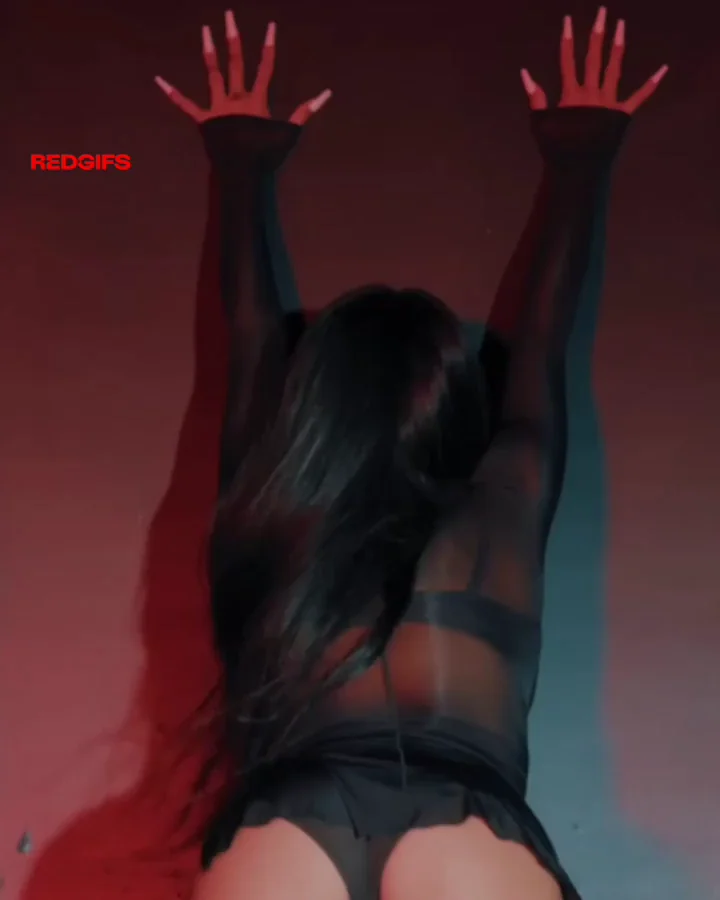 Hyolyn's Juicy Ass Lapdance Tease 🔥🍑