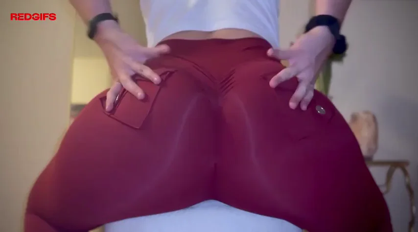 do you like these yoga pants as much as I do?