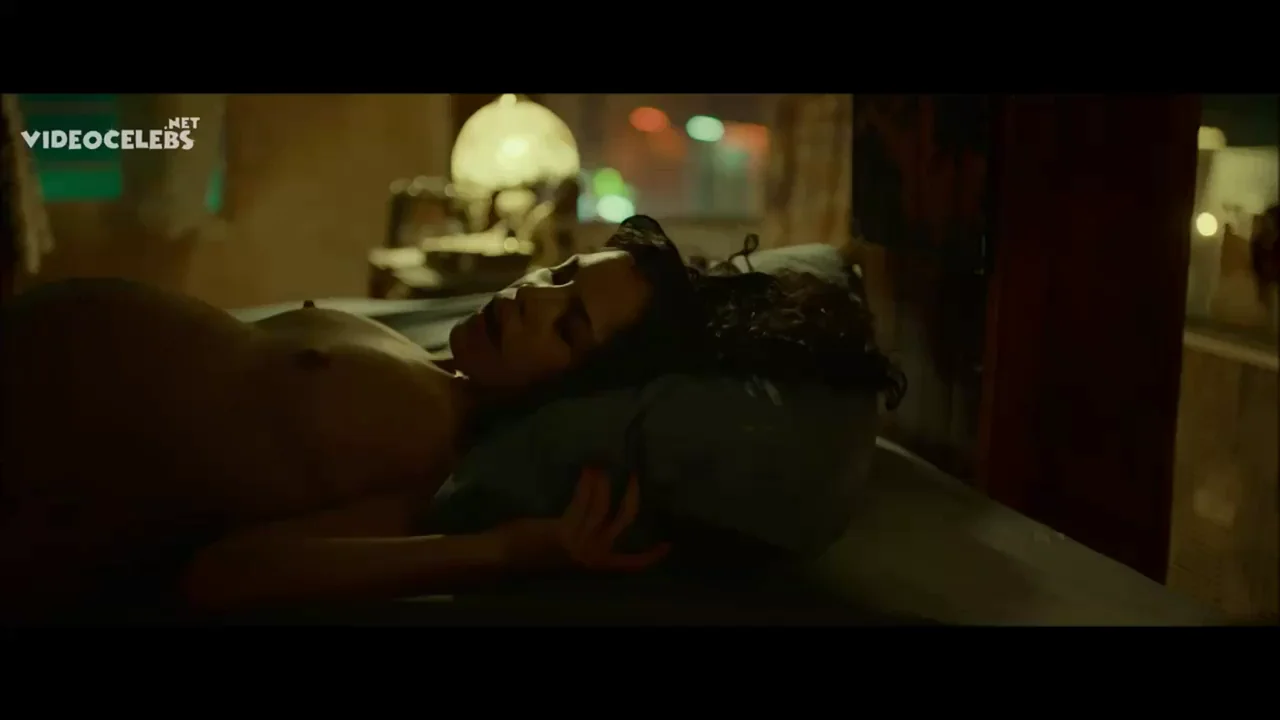 Claudia Pineda - ZeroZeroZero S01 E02 (2020)