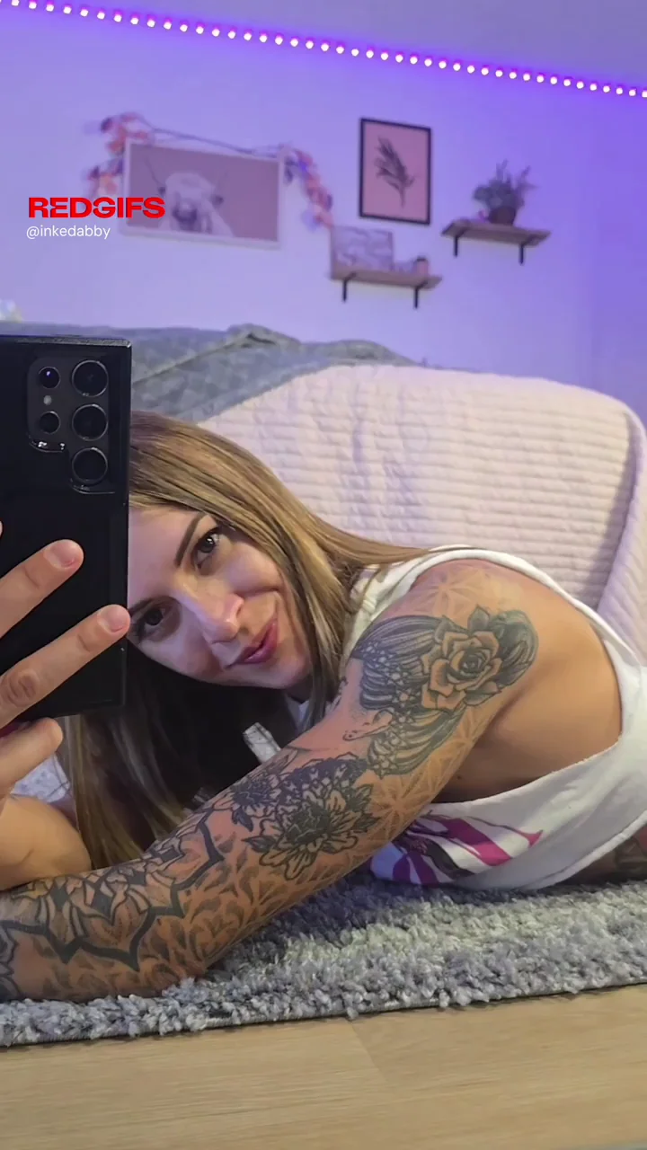 Yoga Pants Tease: Lose Control to Her Inked Ass