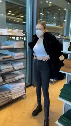 Wanted to drop but a man walked by the glas door and saw me :D [OC] [GIF]