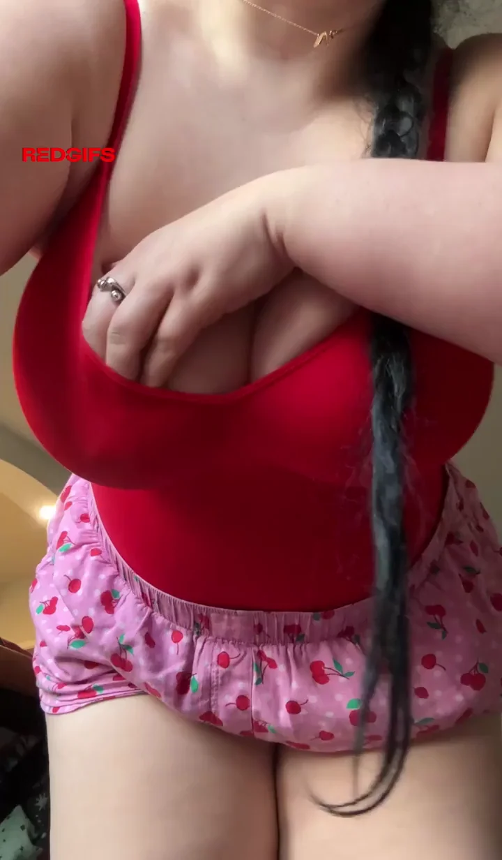 Heard you ordered the short busty chubby special…