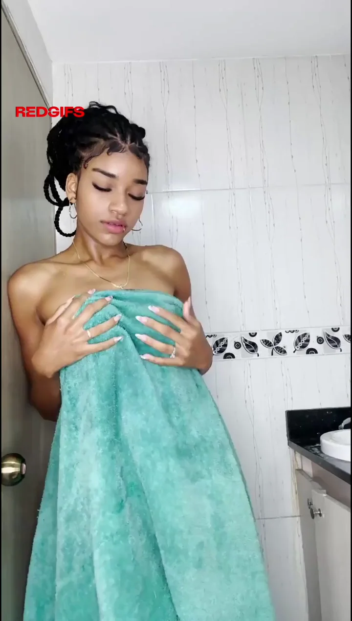 I'm a dark-skinned latina, and here's my reveal