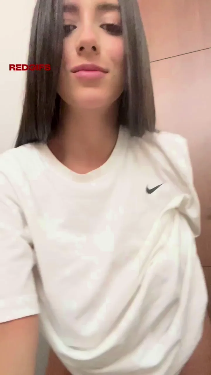 Latina Teen's Nike Tit Tease 😈🍈📱