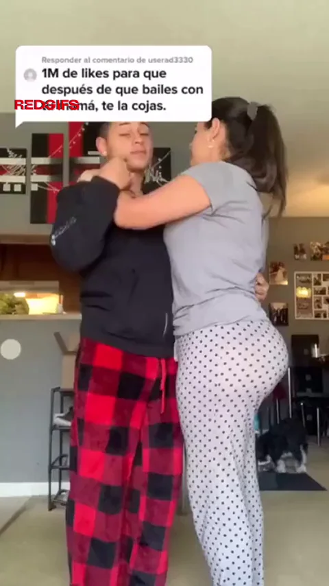 Latina Mom dancing salsa on her son’s 🍆