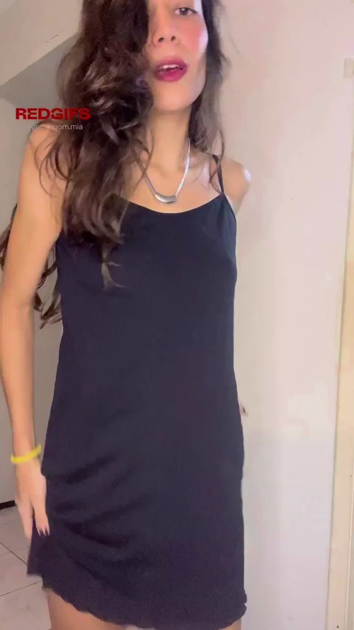 Rate My Slutty Petite Latina Body 😈🍑 20yo Tease
