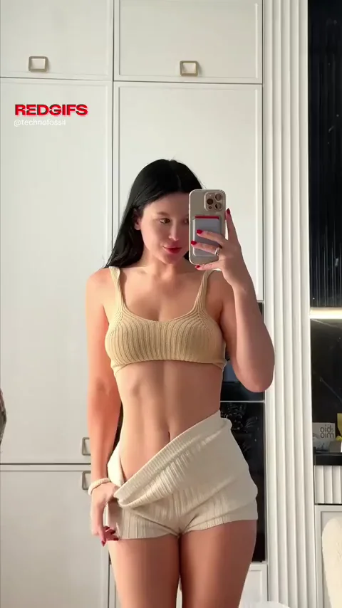 3…2…1…where did my clothes go?