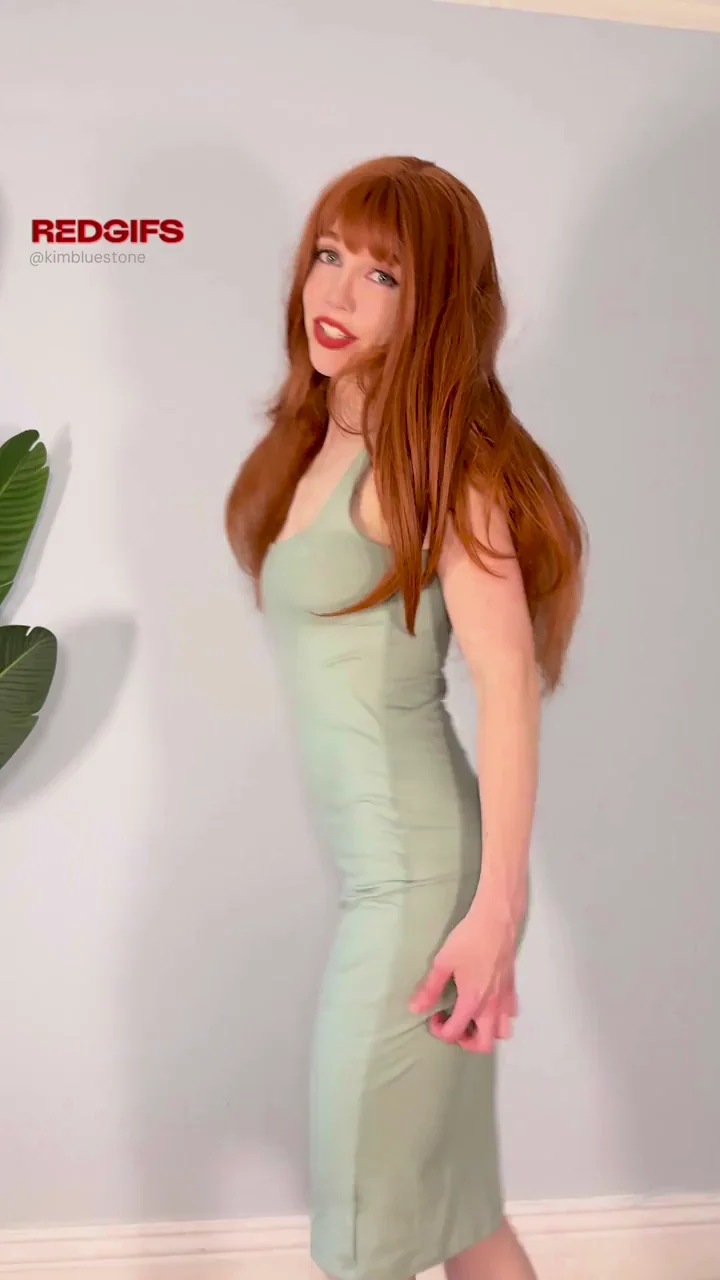 Watch me lift up my dress and let you stick that dick in me