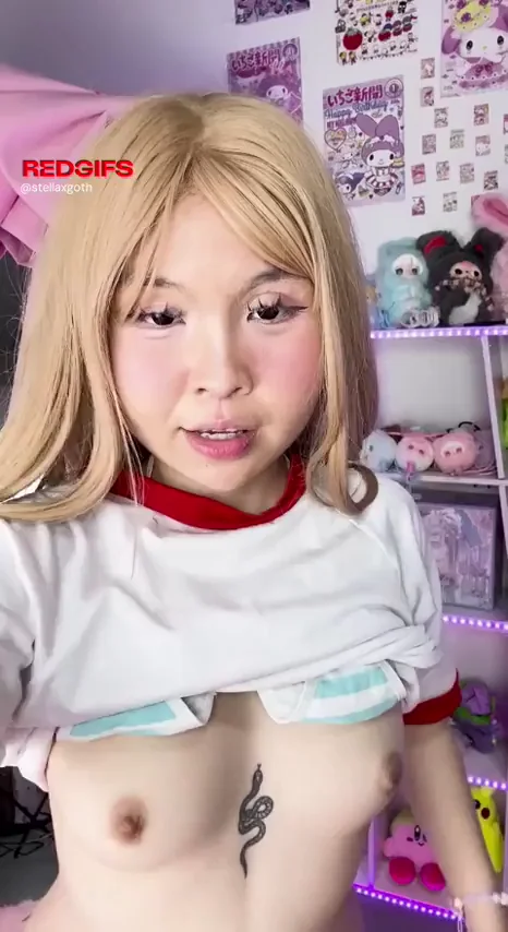 Petite Japanese Slut Opens Wide for Thick Cock Gulp 💦🍆👅