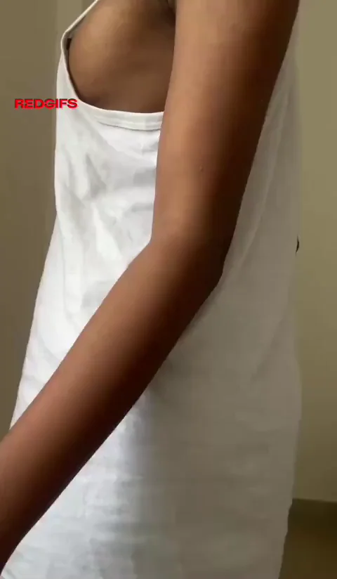 I love making my Asian body jiggle for you