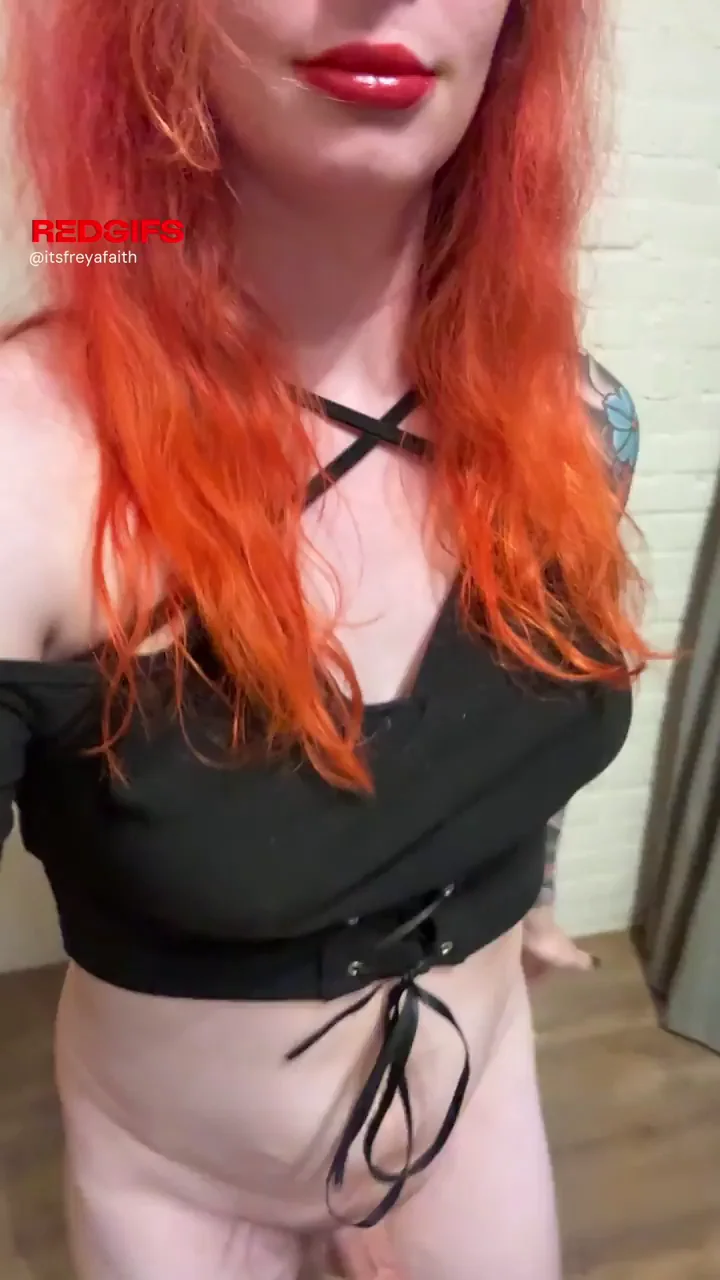 🔥 Why I Ditch Clothes at Home: Trans Hottie's Big Tits & Cock Bounce Show 🏠🍆💦