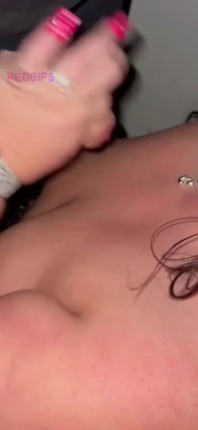 Cumslut Craves Thick Loads on Her Juicy Tits 💦