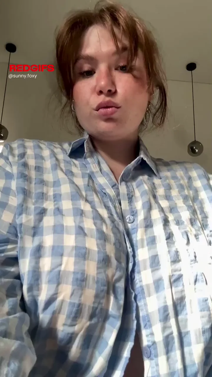 Chubby Cutie Flaunts Her Massive Tits 😍🍈🍈