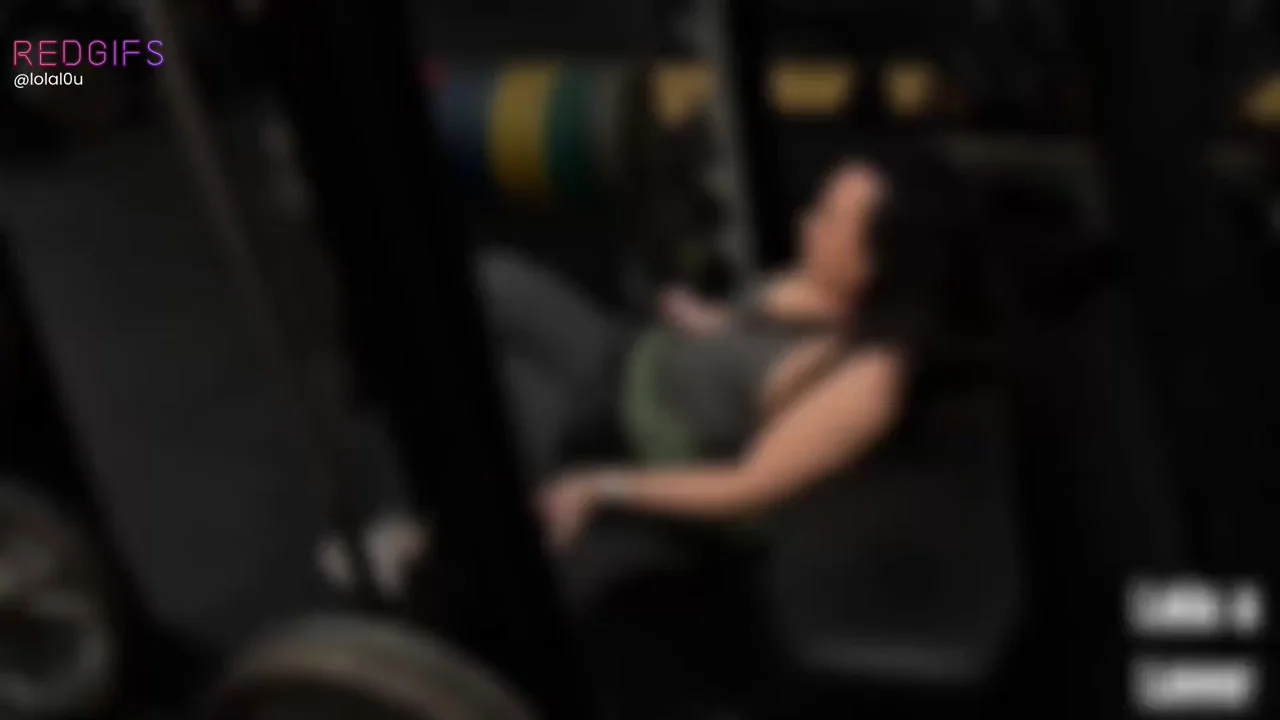 Stepbro's Massive Cock Hammers Post-Gym Sis 💦🍑🔥