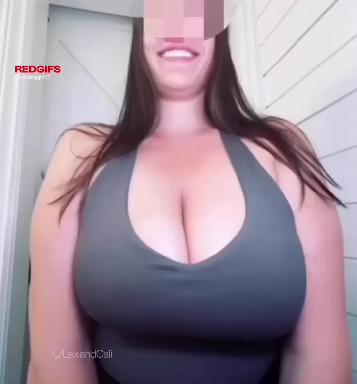 Thick MILF Mom of 3 Flaunts Her Massive Fuckable Tits 🍈🍈😈