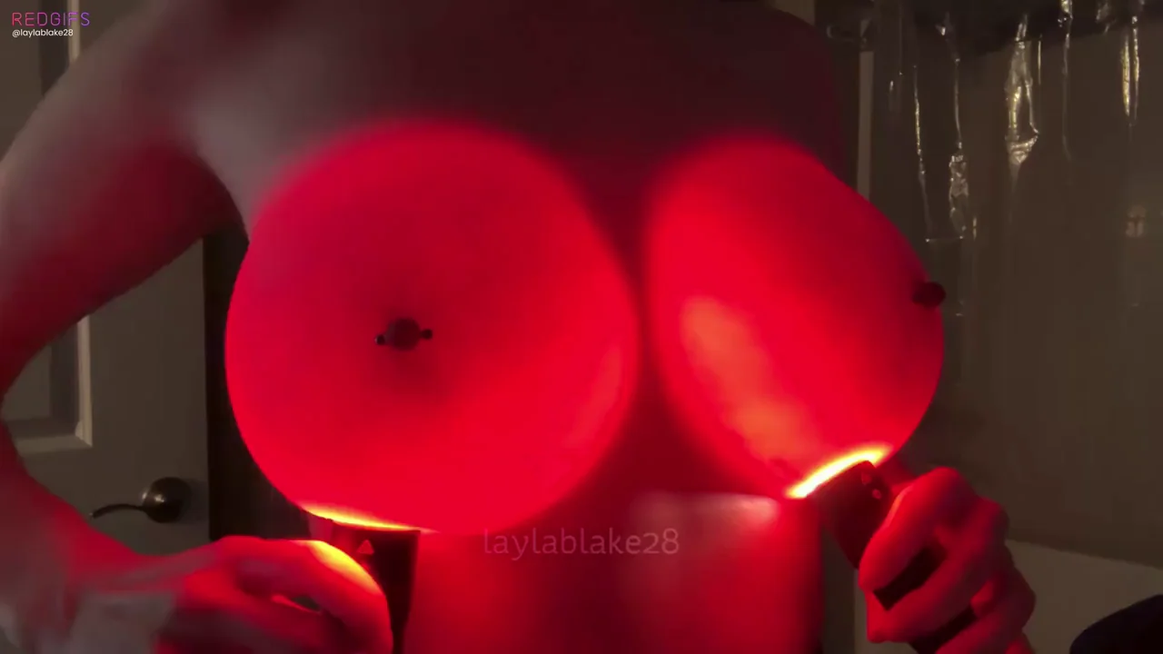 treating you to an amazing light show today