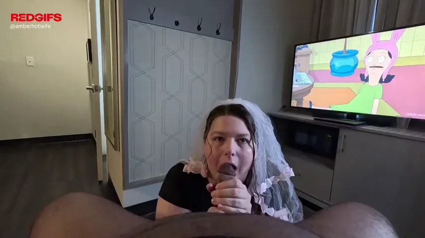 A big beautiful cock, Bob's burgers, and hubby in a cage. What more could a hotwife ask for?