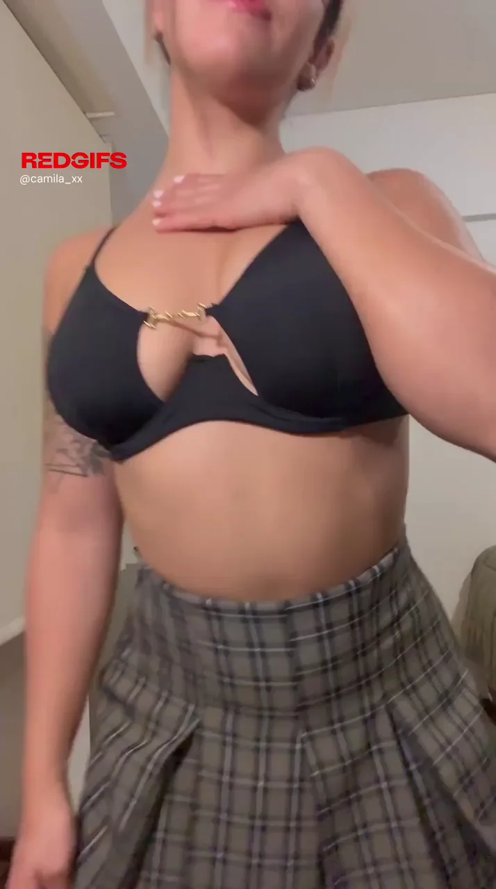 Stretch me wide tonight, Daddy