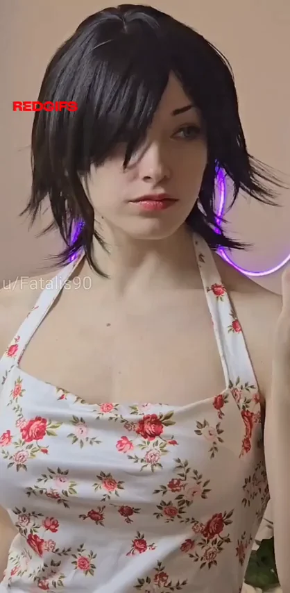 Rukia Cosplay Tease: Perky Tits Out 😈🍑