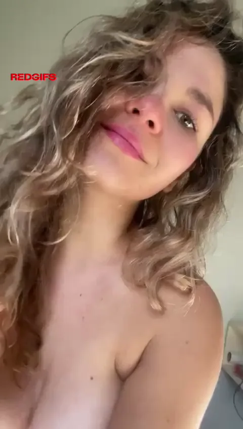 Hoy me desperté con ganas de que me gigas cosas chanchas y me pegues en la cola