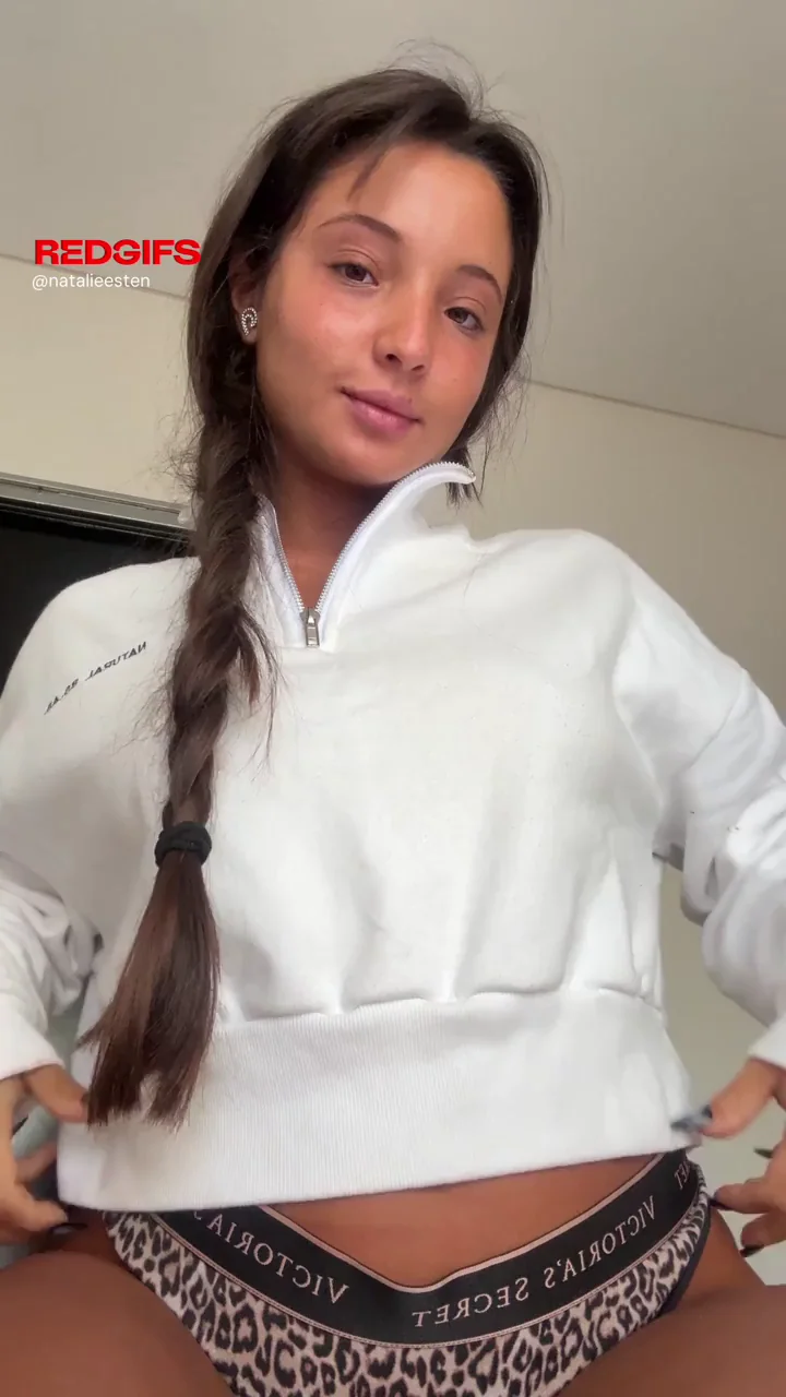 Trans Babe's Juicy Titty Drop Tease