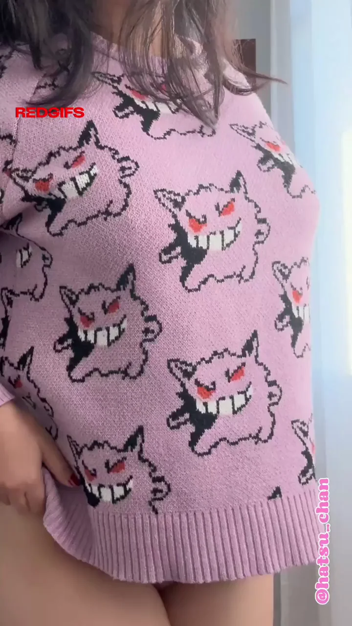 Petite Asian Babe's Massive Titty Drop 😻💦