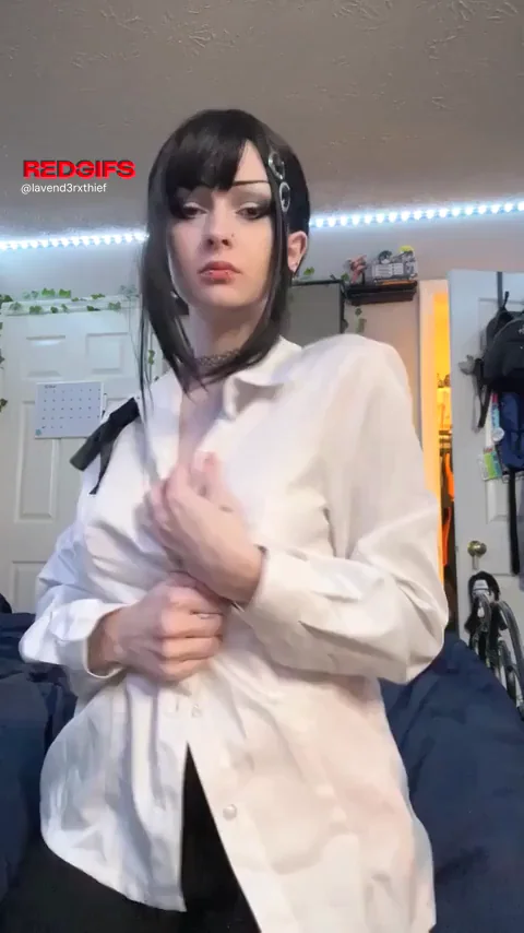 No-Pullout Policy for This Goth Cutie's Creamy Pussy 😈💦
