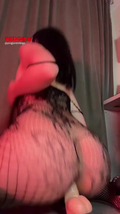 My pussy is thirsty for older cock