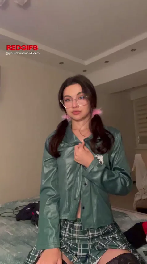 Latina Schoolgirl Sizzle: Pigtails, Leather & Thicc Anal Tease