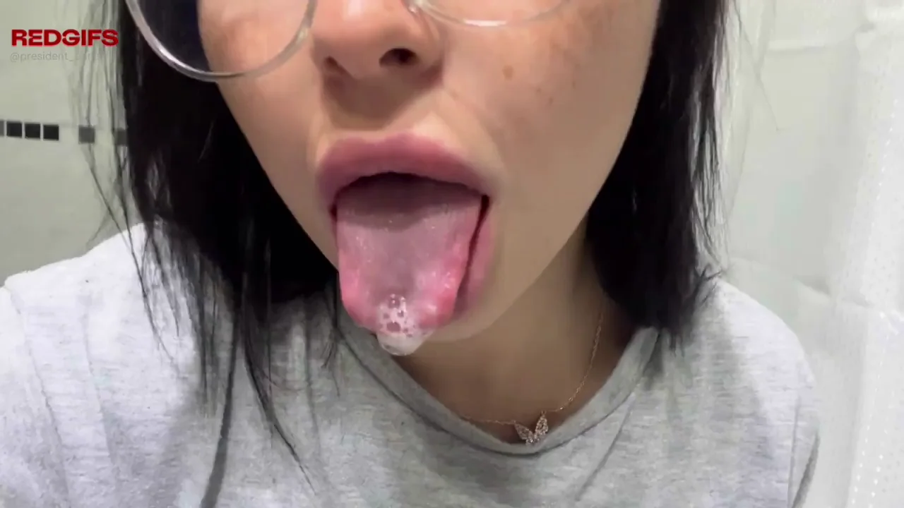 put some cum on my tongue asap