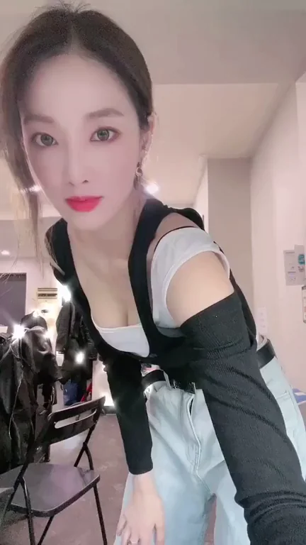 Saebom's Slutty Nature Tease in Harness Hottie Fit